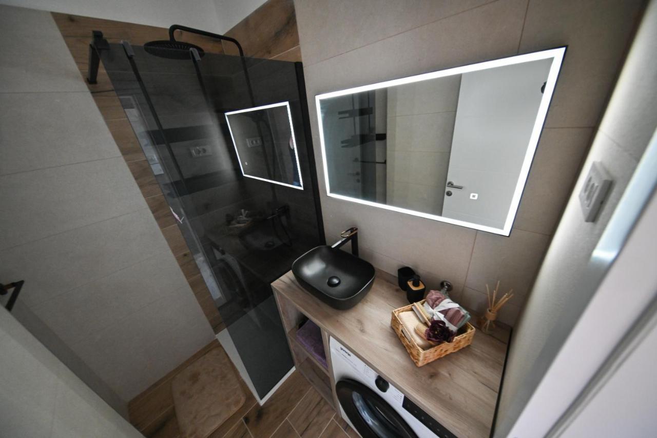 Apartman Nella With Sea Wiew Zadar Exterior photo